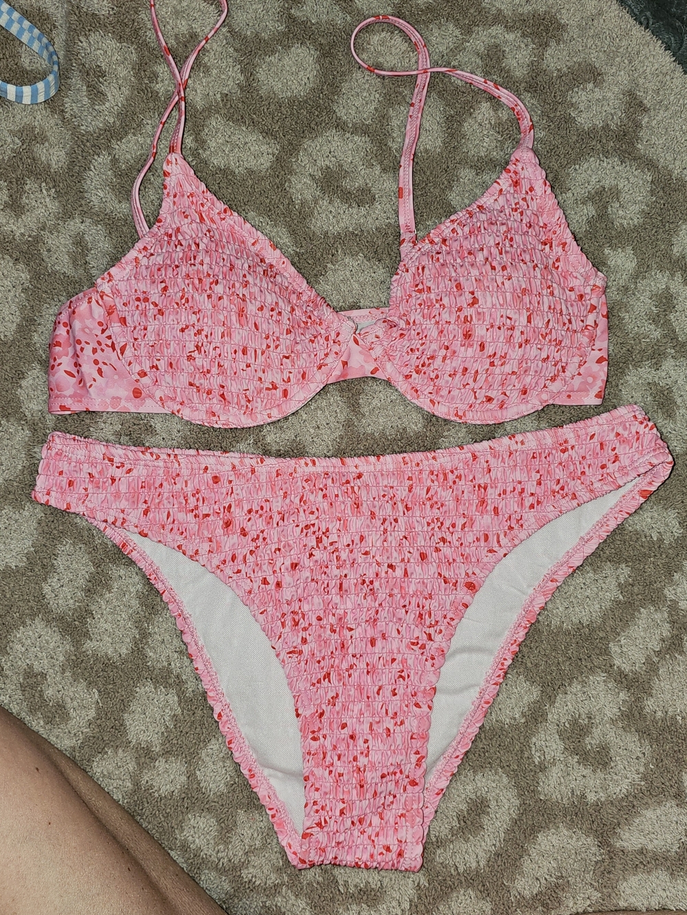Women’s Pink Smocked Bikini Set - Two-Piece Swimwear